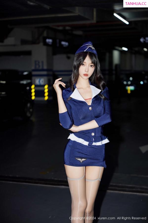 玥儿玥  [XiuRen]高清写真图 2024.11.08 No.9418 玥儿玥er 丝袜美腿第4张图片